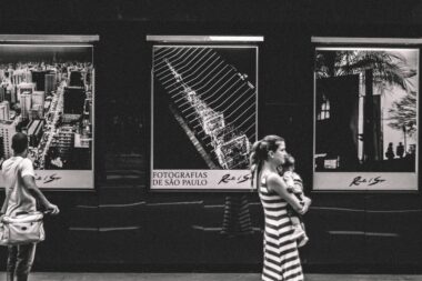 Gdzie i jak reklamować sklep internetowy, by przyciągnąć klientów?