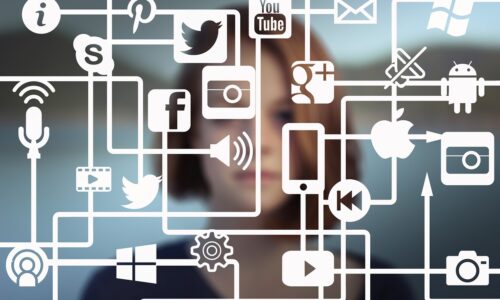 Dlaczego automatyzacja w Google Ads zawodzi? Poznaj 6 krytycznych błędów Twój algorytm potrzebuje granic - sprawdź jakie