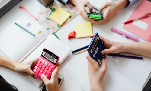 Minimalny budżet reklamowy - ile musisz wydać? Reklamy internetowa - jaki budżet na start wystarczy?