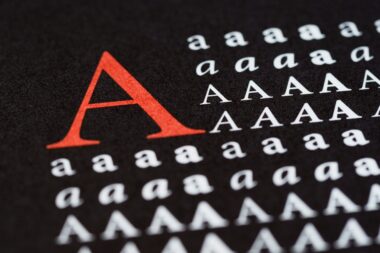 Typografia w marketingu: Jak dobrać font na stronę www i do reklam?